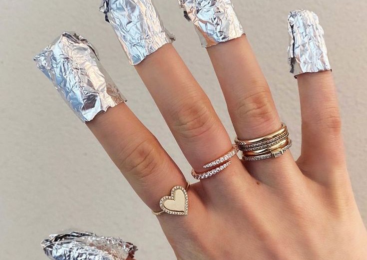 Soak off gel nails or toes