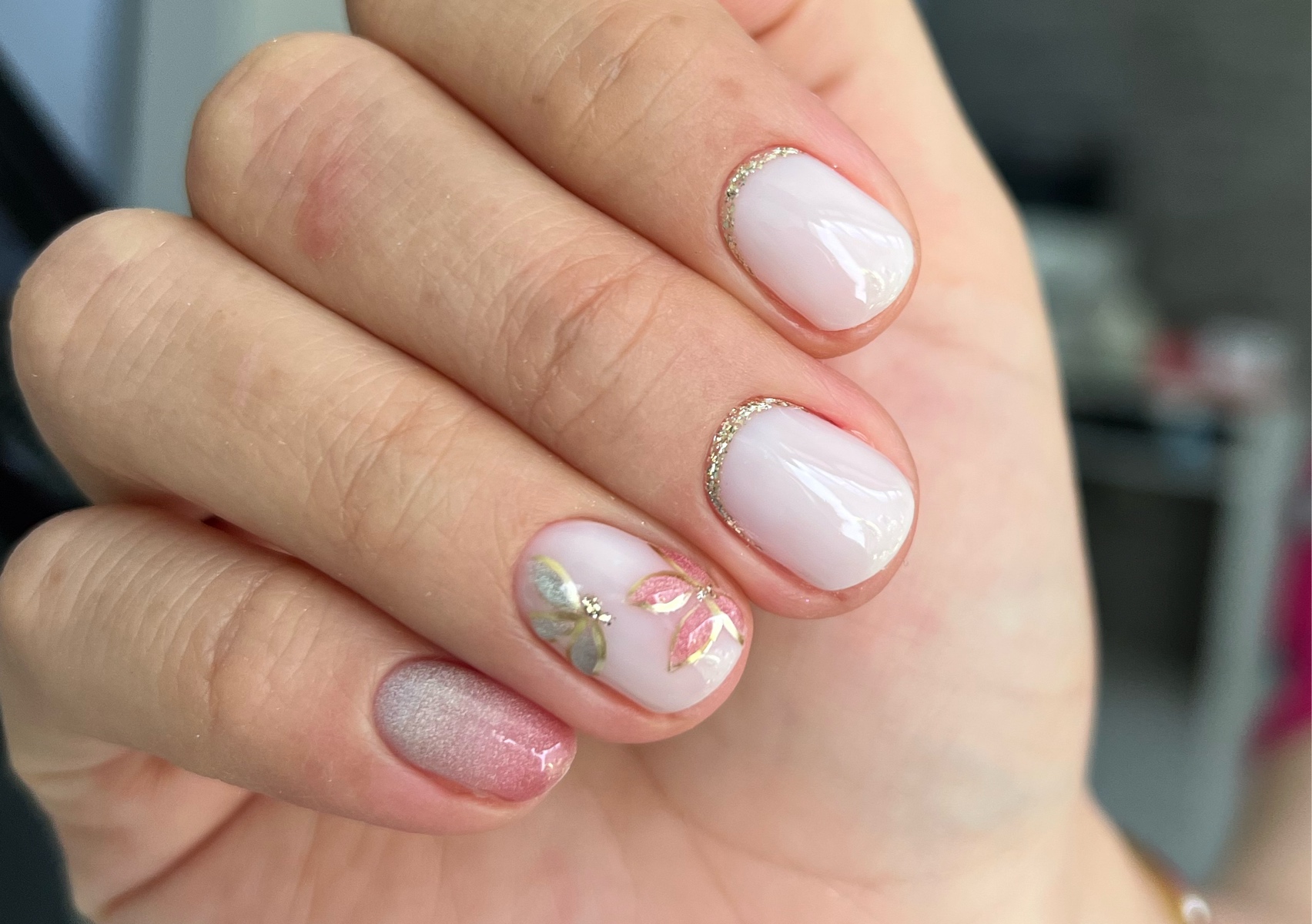 Gel esmaltado + Mani ruso