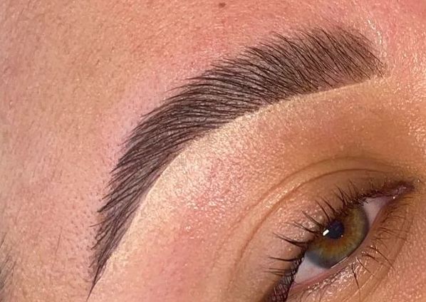 Brows Lamination & Tint
