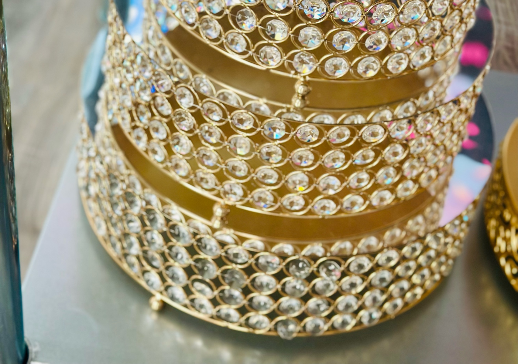 BASE  DORADA SIMILANDO DIAMANTE 12”