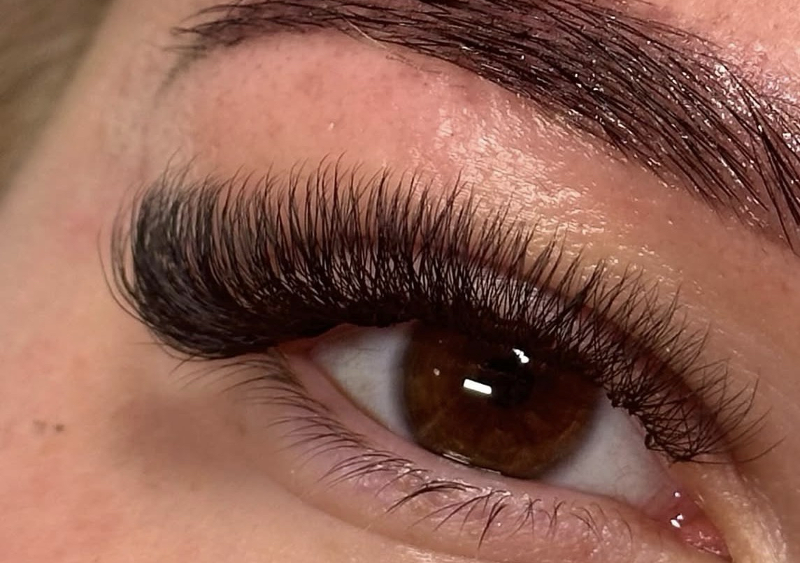 Clover lashes