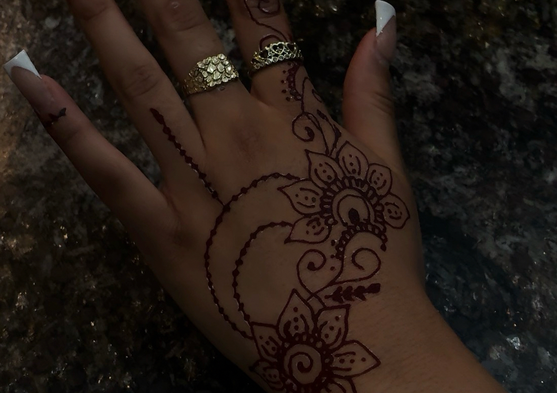 Henna tattoo 
