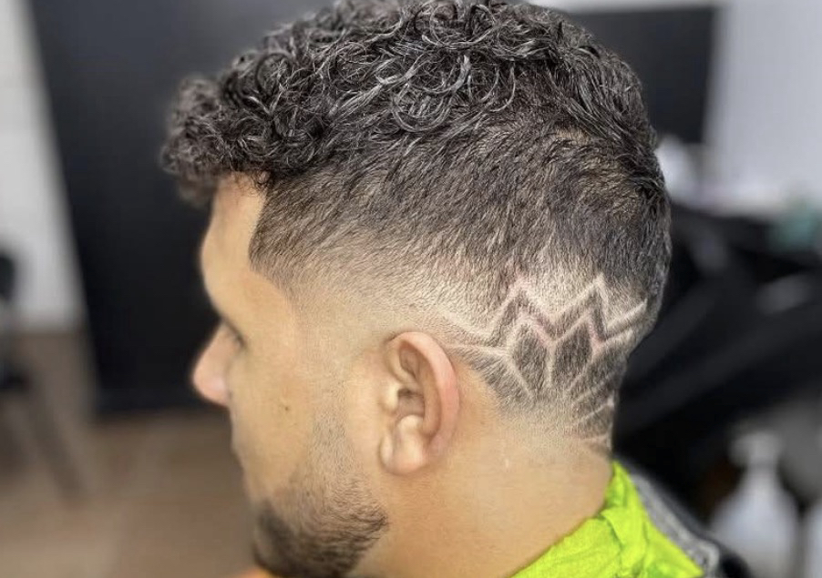 Corte con barba cejas y deseño 