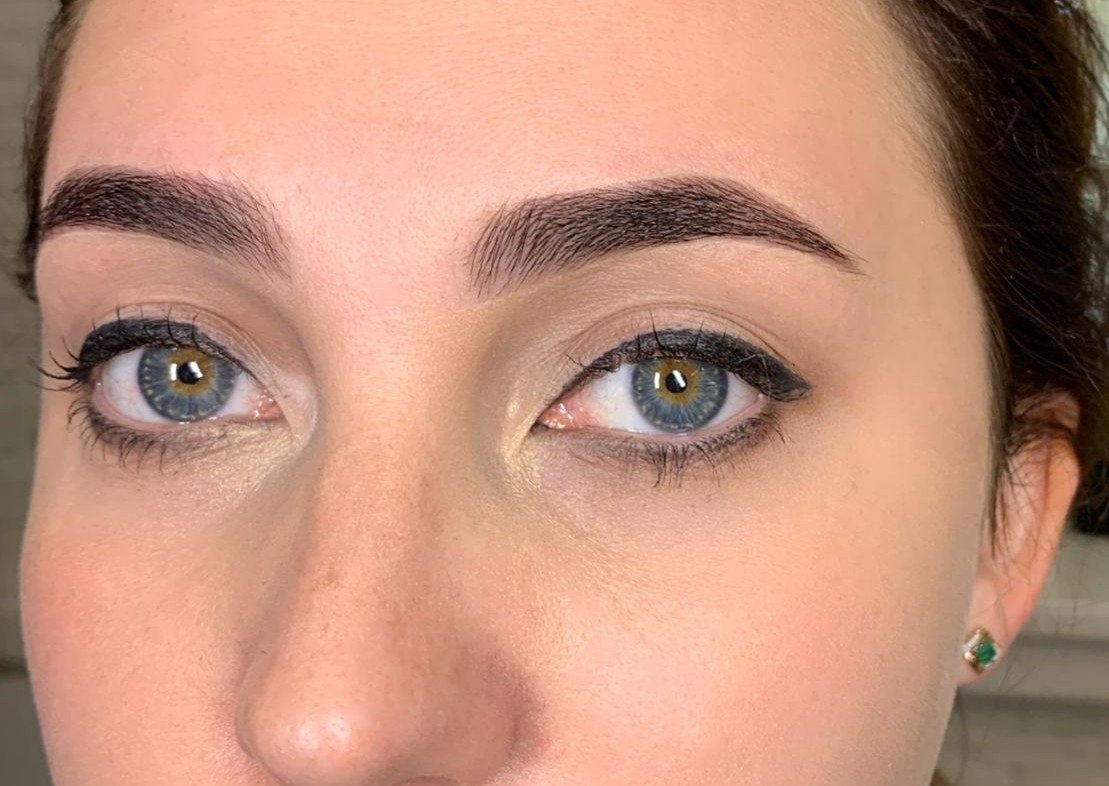 Brow tint