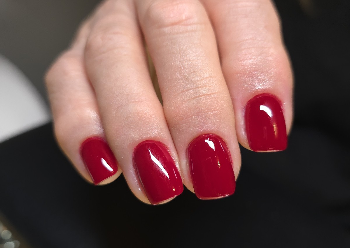 Manicure — 1.5 Hours (4/5)