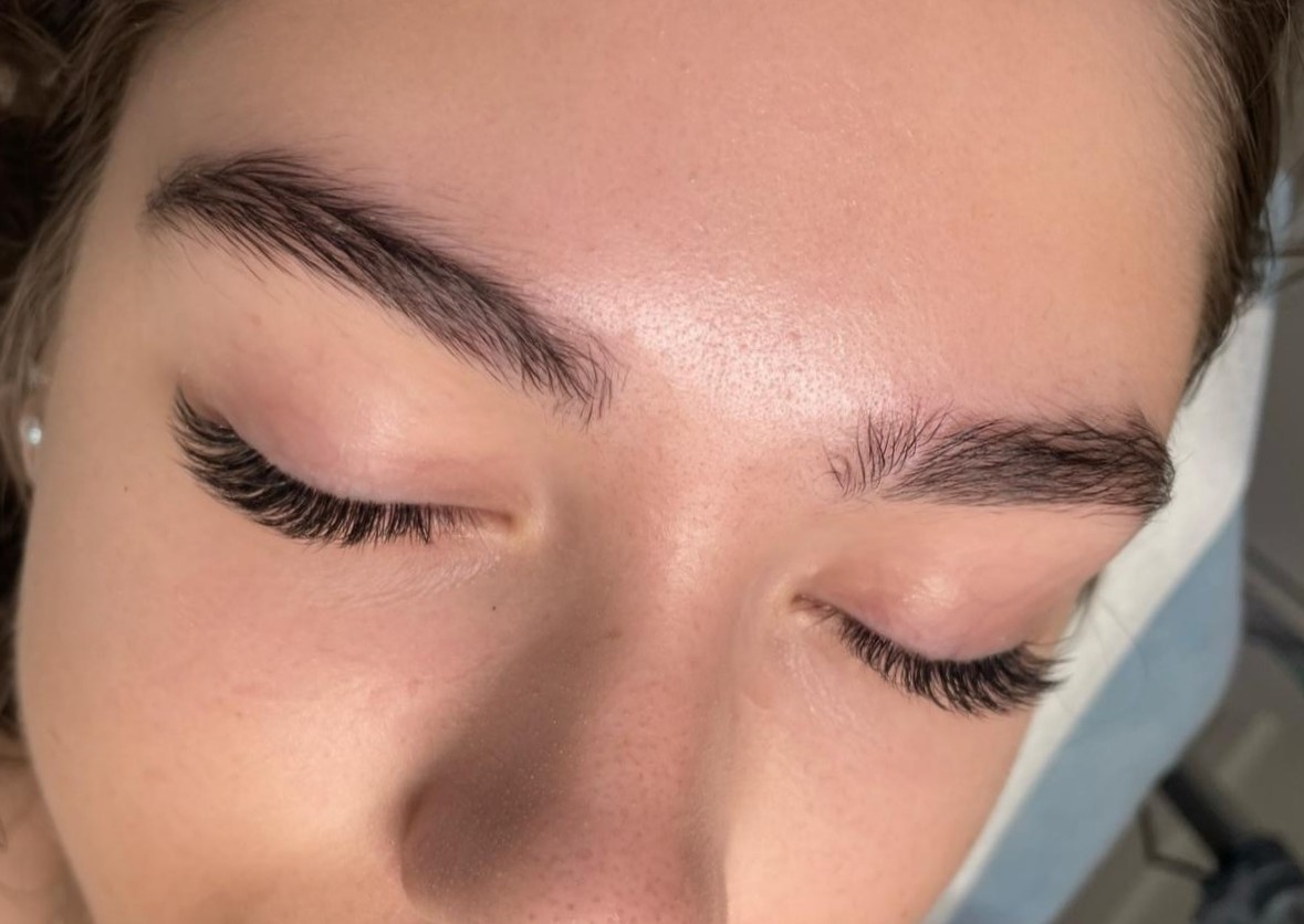 Classic lash extensions