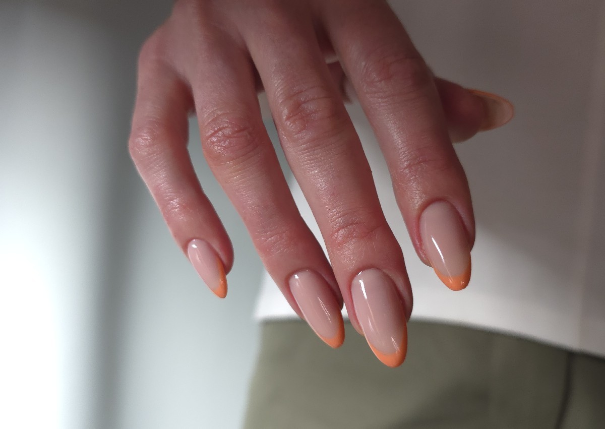 Manicure — 2 Hours (2/5)