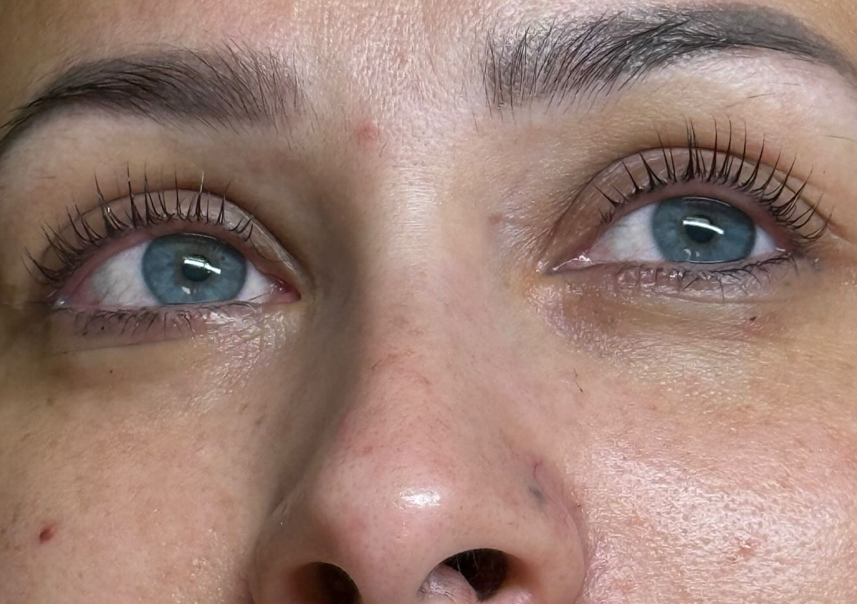 Lash lift & tint  (3/3)