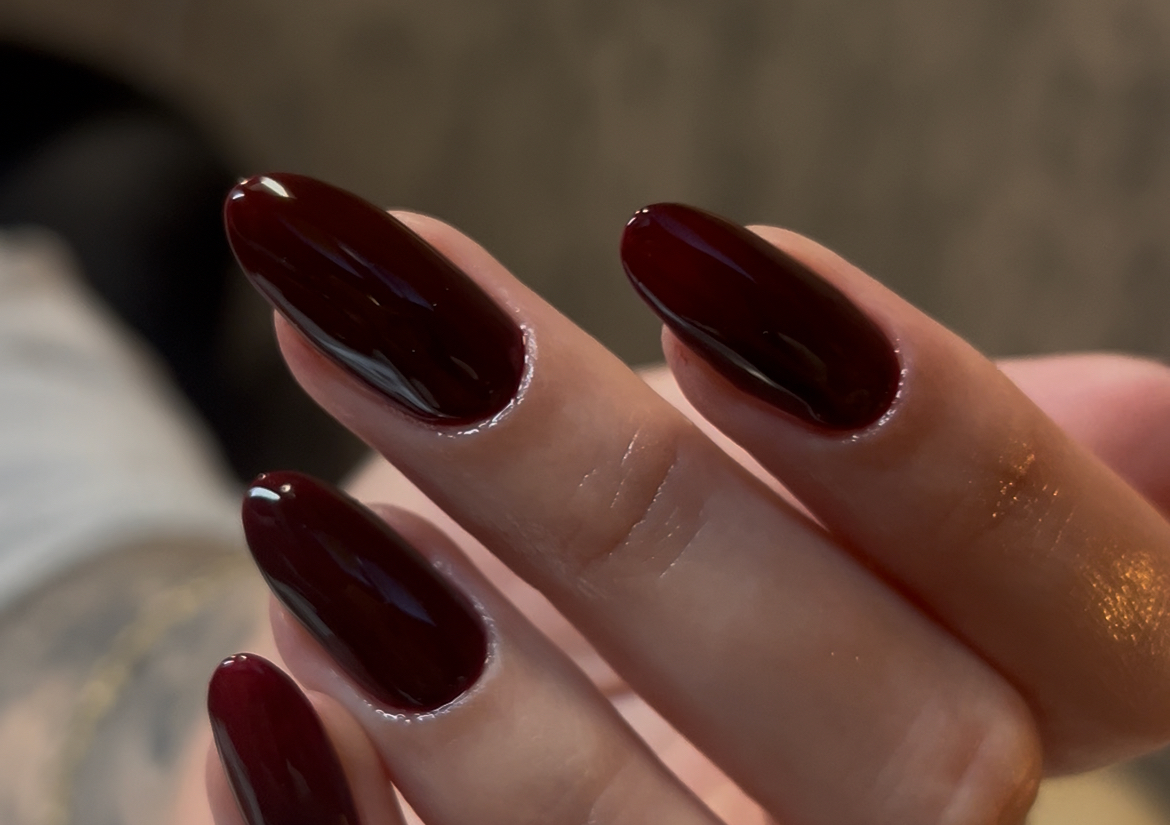Builder gel- medium length -Includes Russian Manicure 