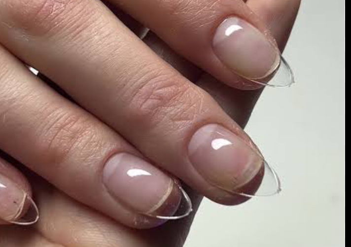 Gel x (medium lenght )