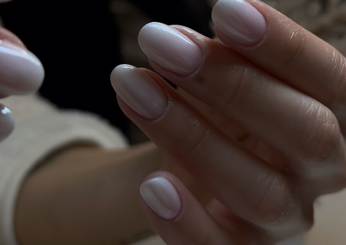 Structure Hard Gel (medium nails )