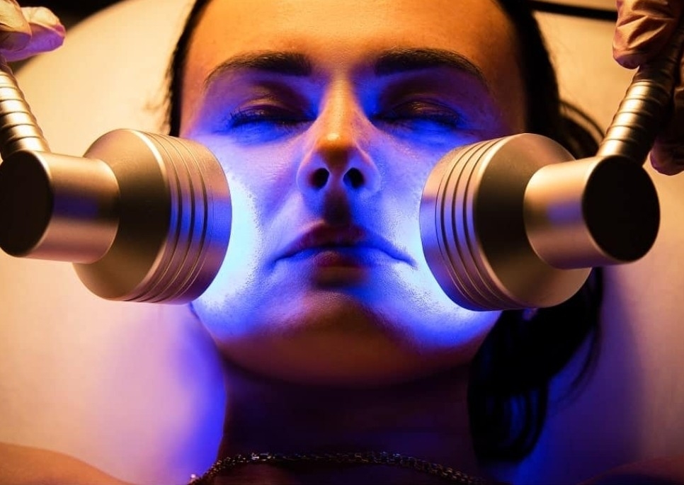 Hydrafacial + Luminothérapie LED