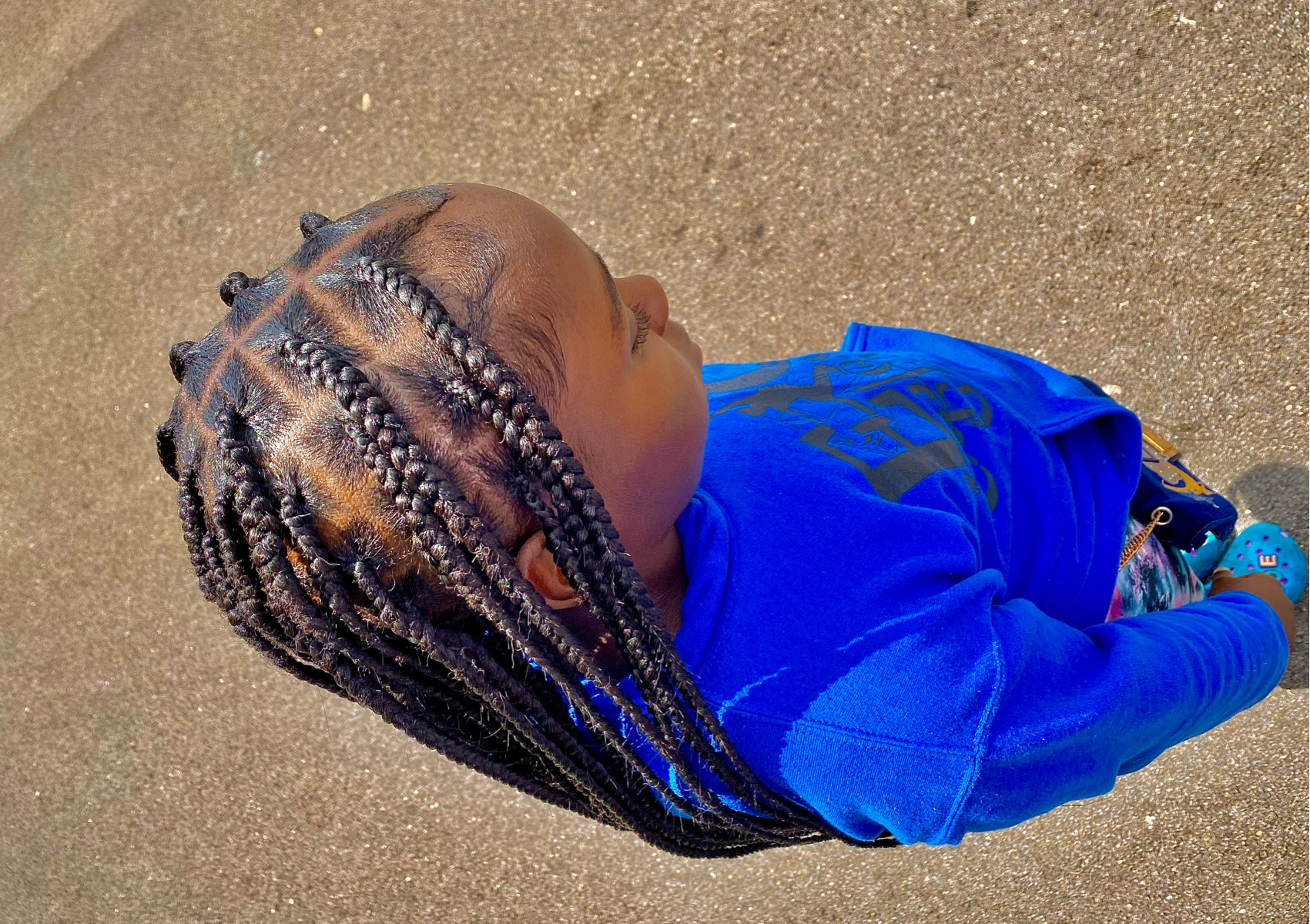 Large braids (knotted/knotless)