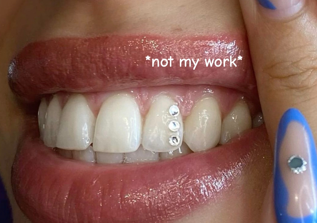 3x Swarovski tooth gem 