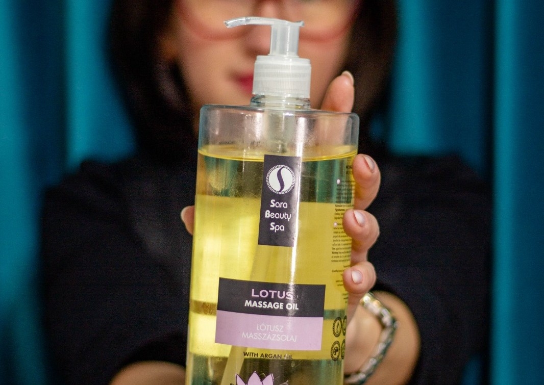 Masaj relaxare cu uleiuri aromate( corp complet)