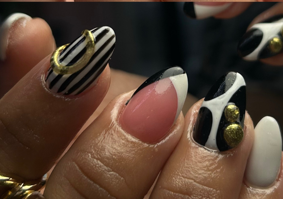  Full set en acrílico + manicura rusa