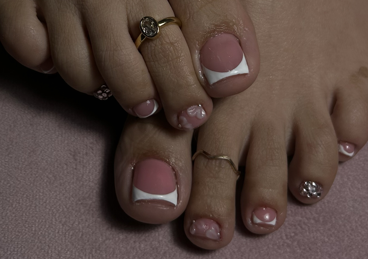 Pedicura + esmaltado en gel 