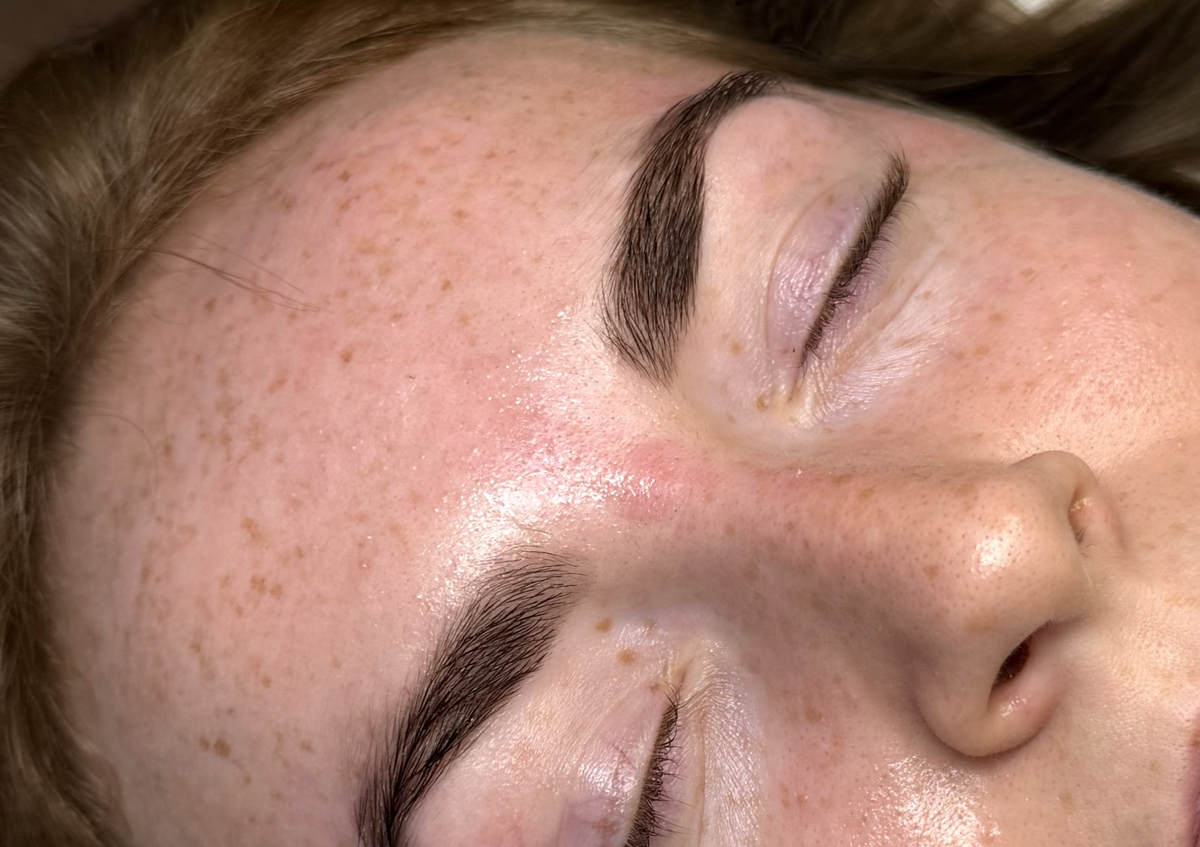 Brow Wax & Tint