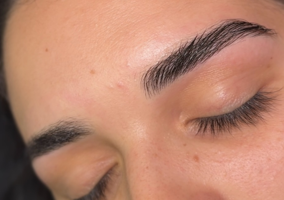 Brow Clean Up 