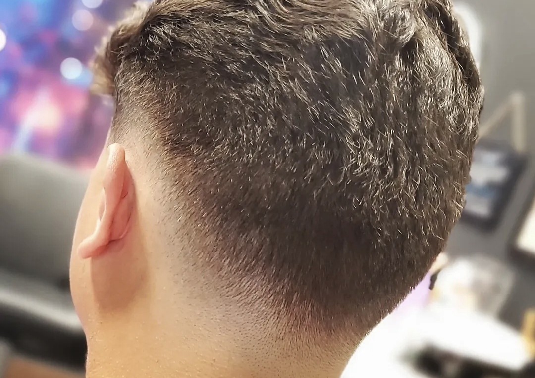 Mens haircut (2/4)