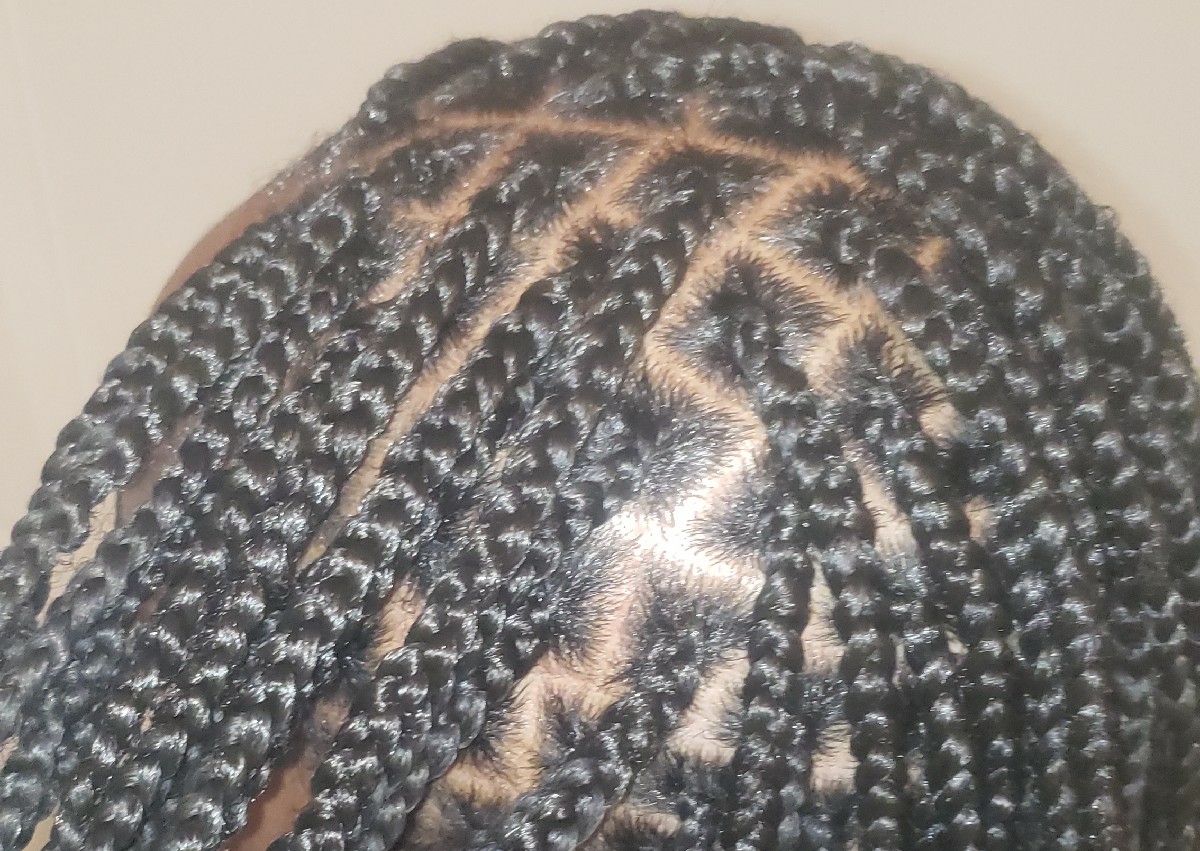 Medium Knotless 50"-60"