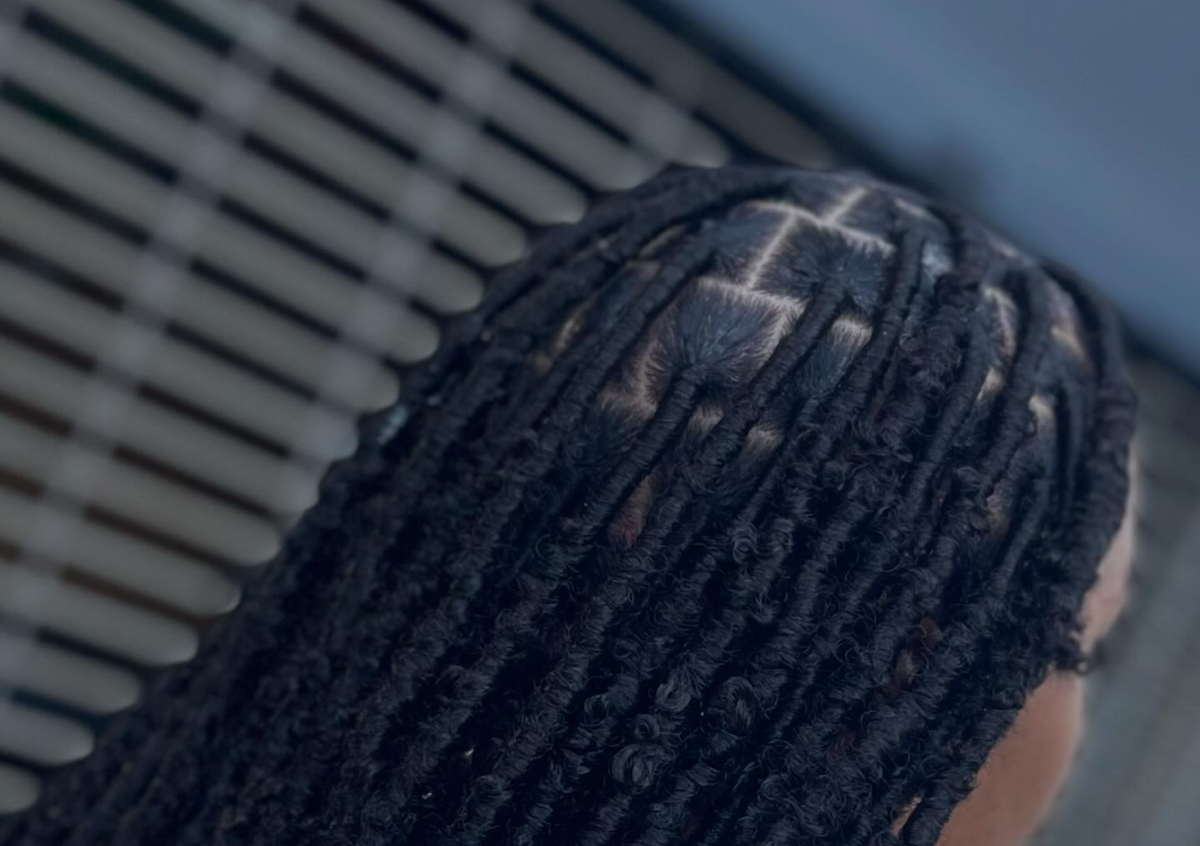 Faux locs shoulder Lenght 