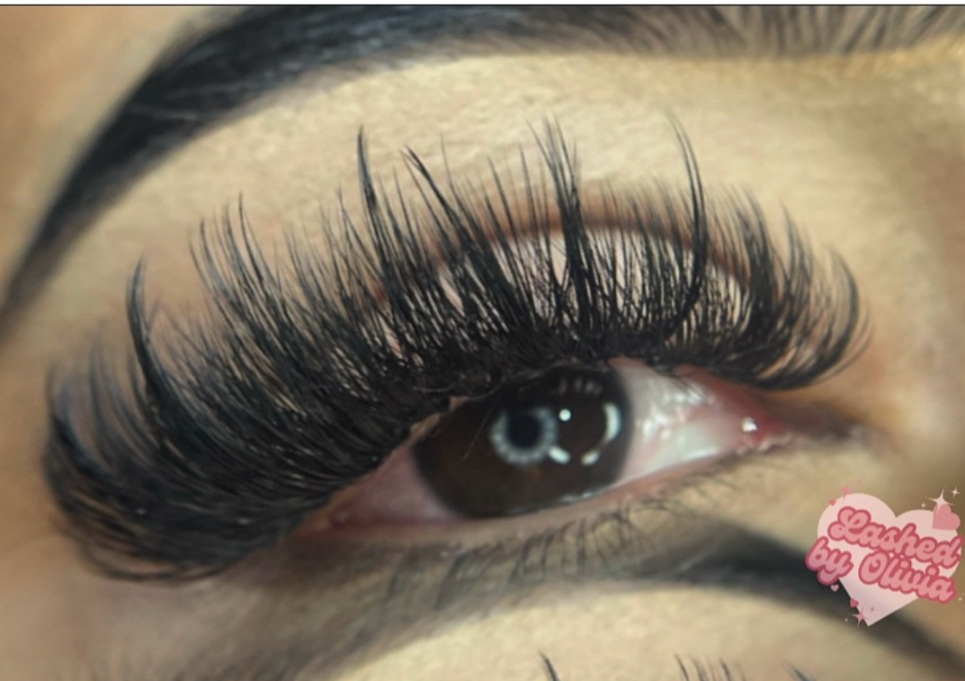 Strip lash look 