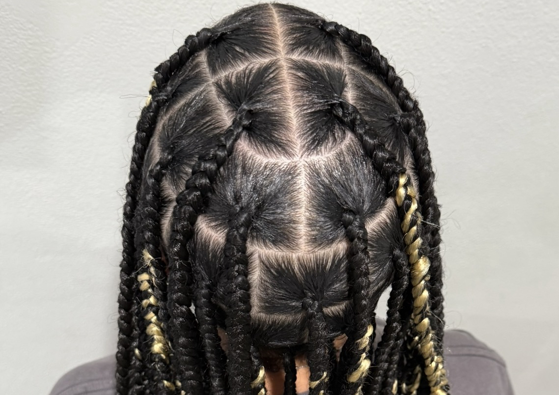 Large Knotless Braids 