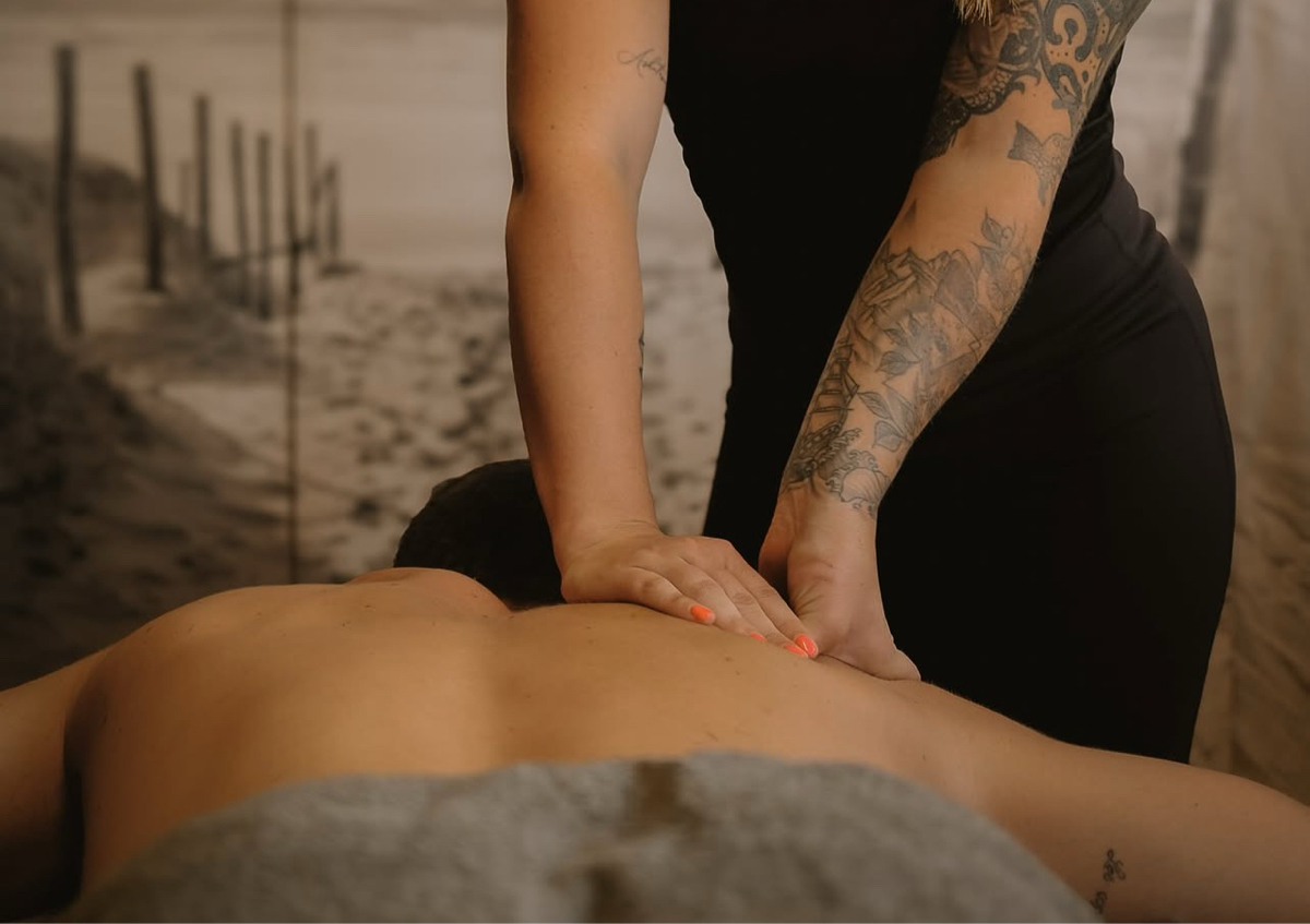 An hour regular massage 