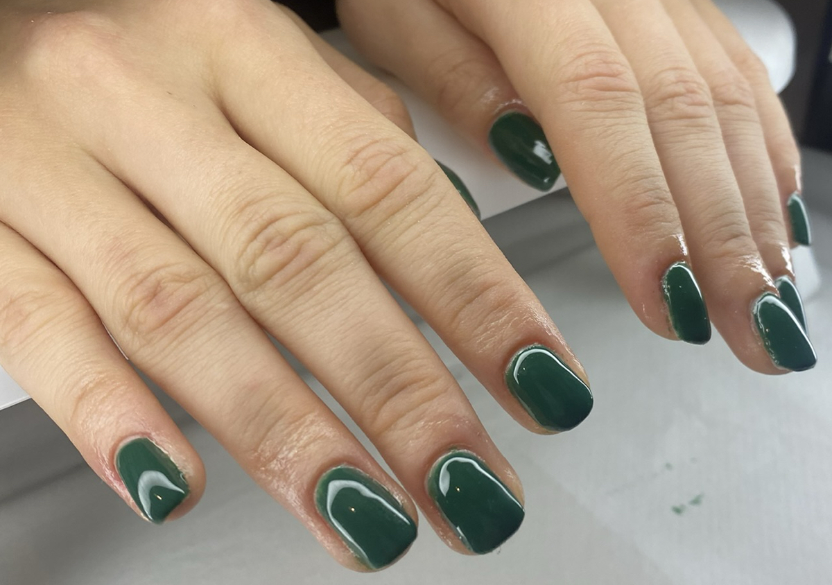 Builder gel manicure