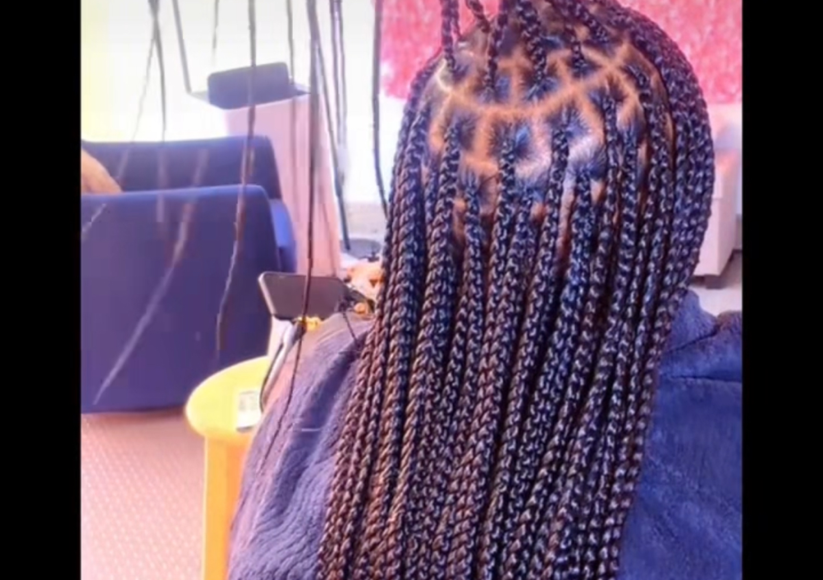Knotless Braids medium 