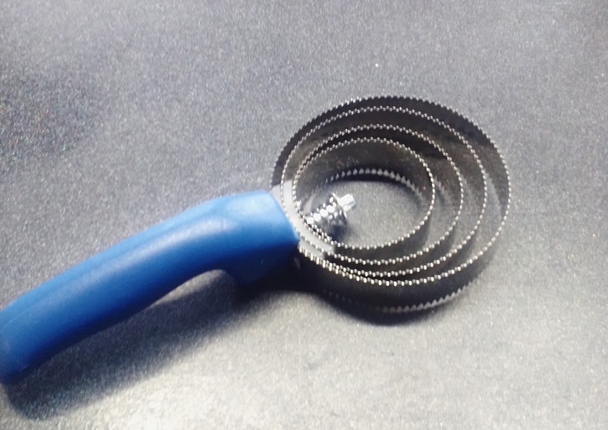 Deshedding Loop brush