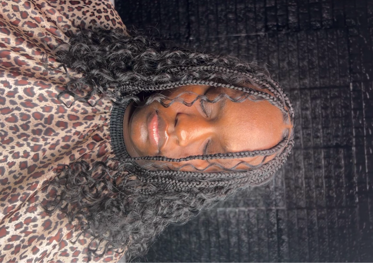 Knotless   (Shoulder Length)M