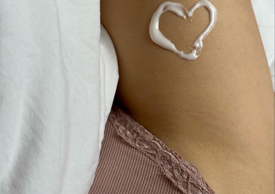 Ladies waxing - Bikini (hot lycon wax) 