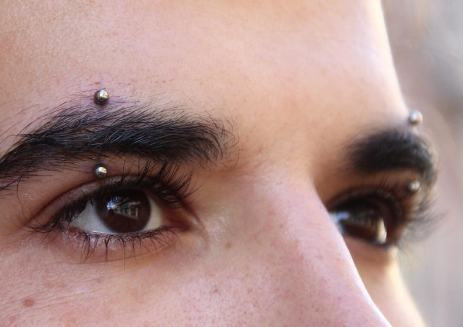 Sobrancelha | Eyebrow