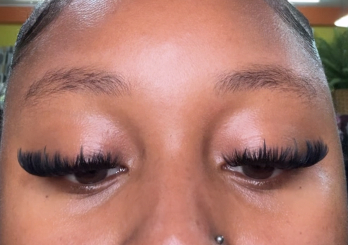 Wispy Lash Set 