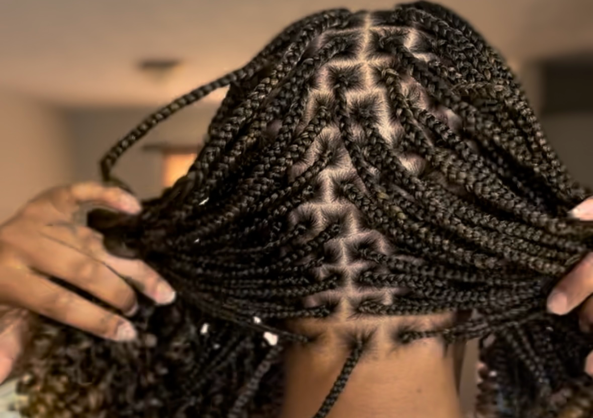 Small Knotless/Traditional Braids