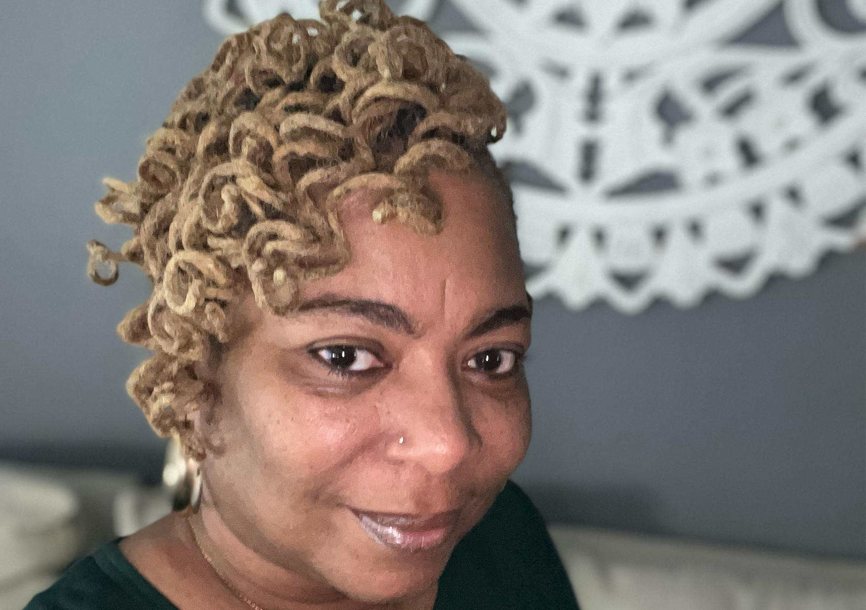 Perm Rod (above shoulder locs)