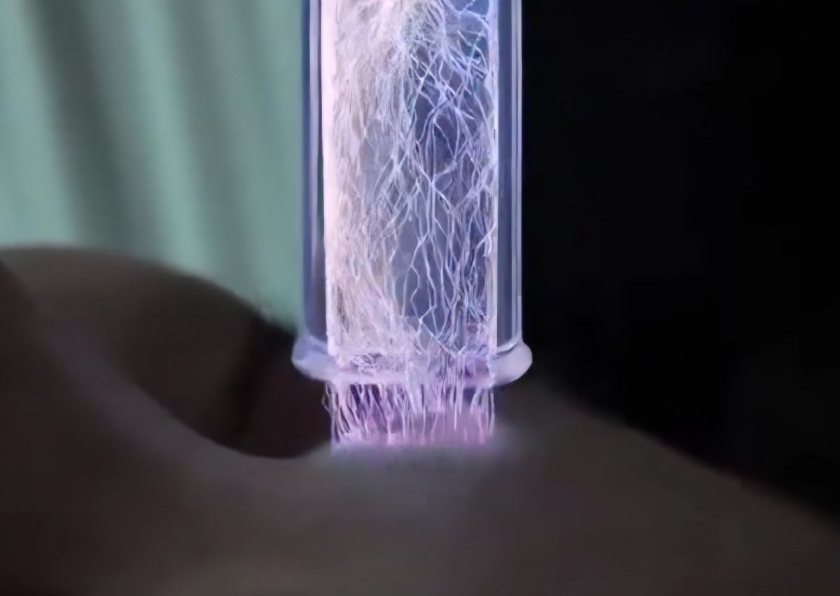 Hyperplasma Shower + Cool Plasma Upper or Lower Facial