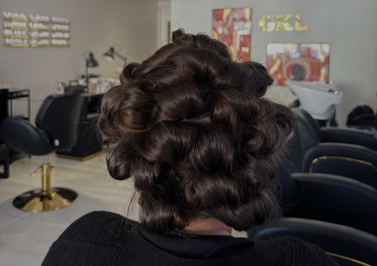 Hollywood Waves & Pincurls 
