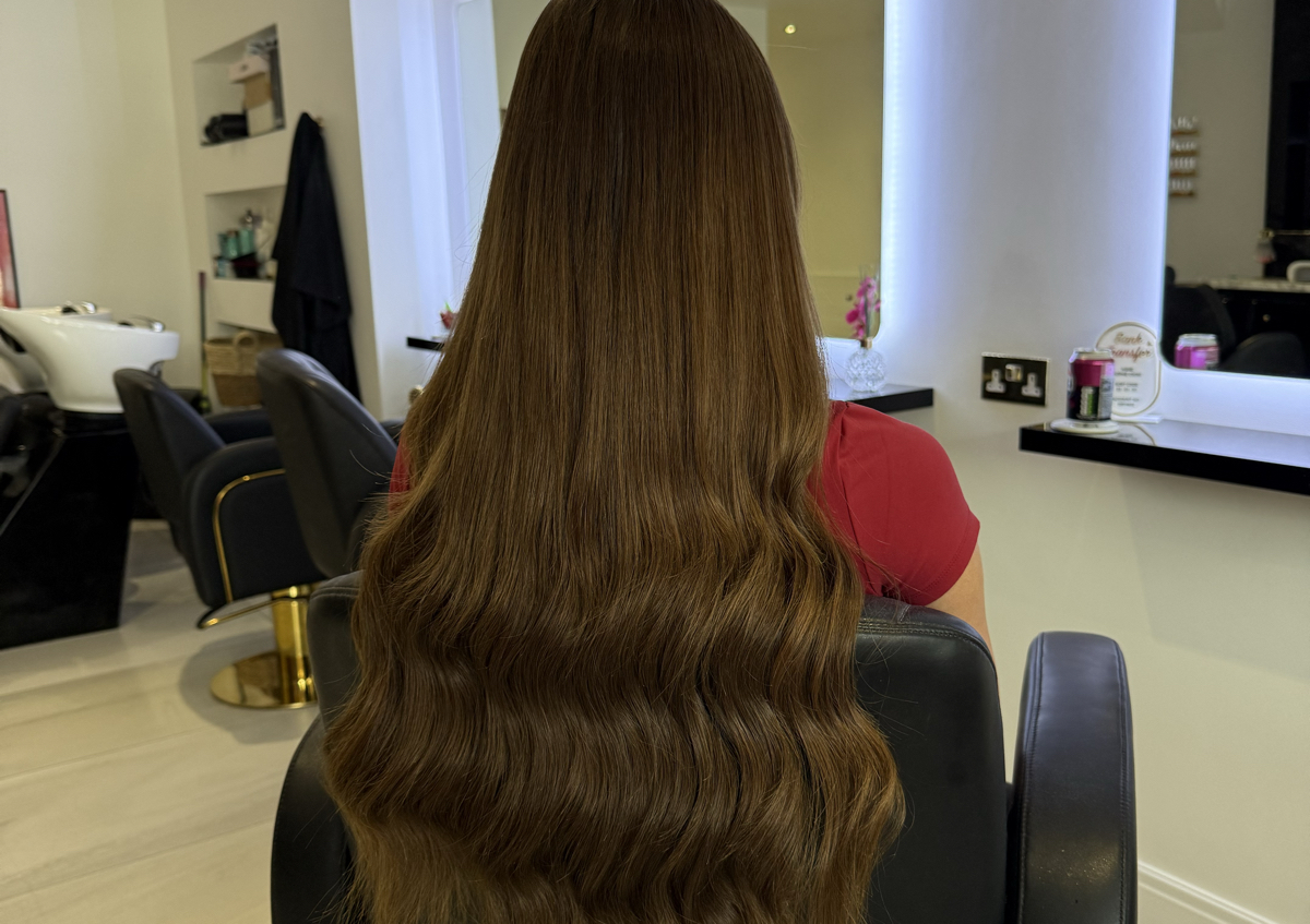 Hollywood Waves 