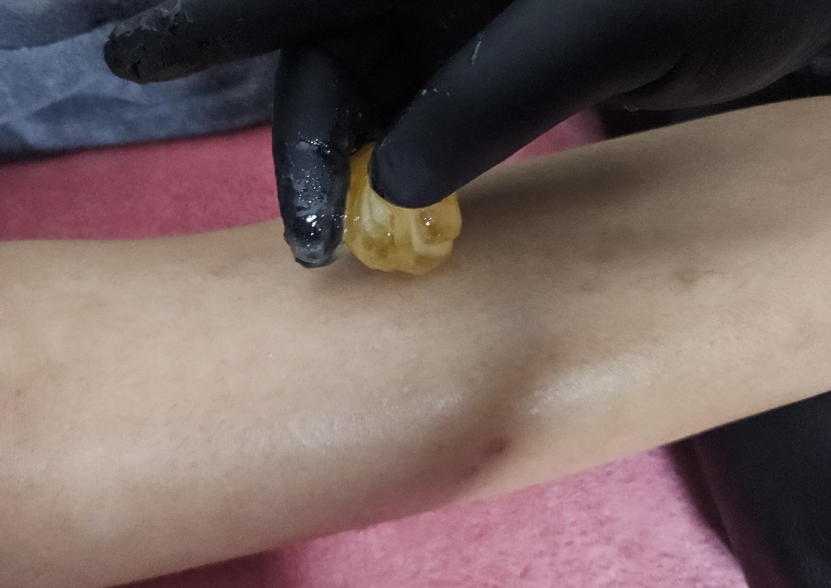 Halve armen sugaring