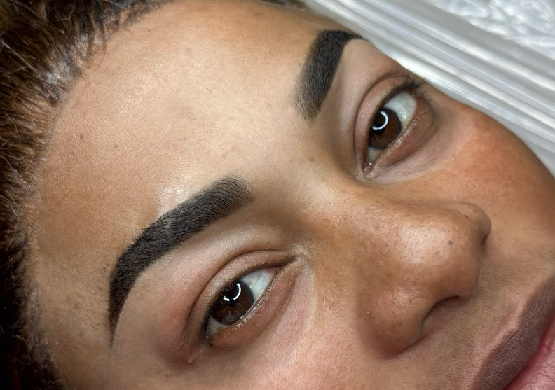 Henna brows 