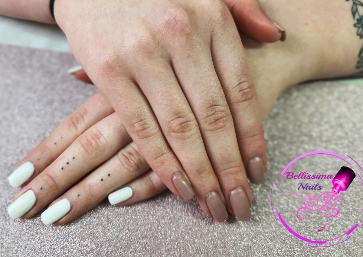 Luxe Gel  Manicure removal and new application 