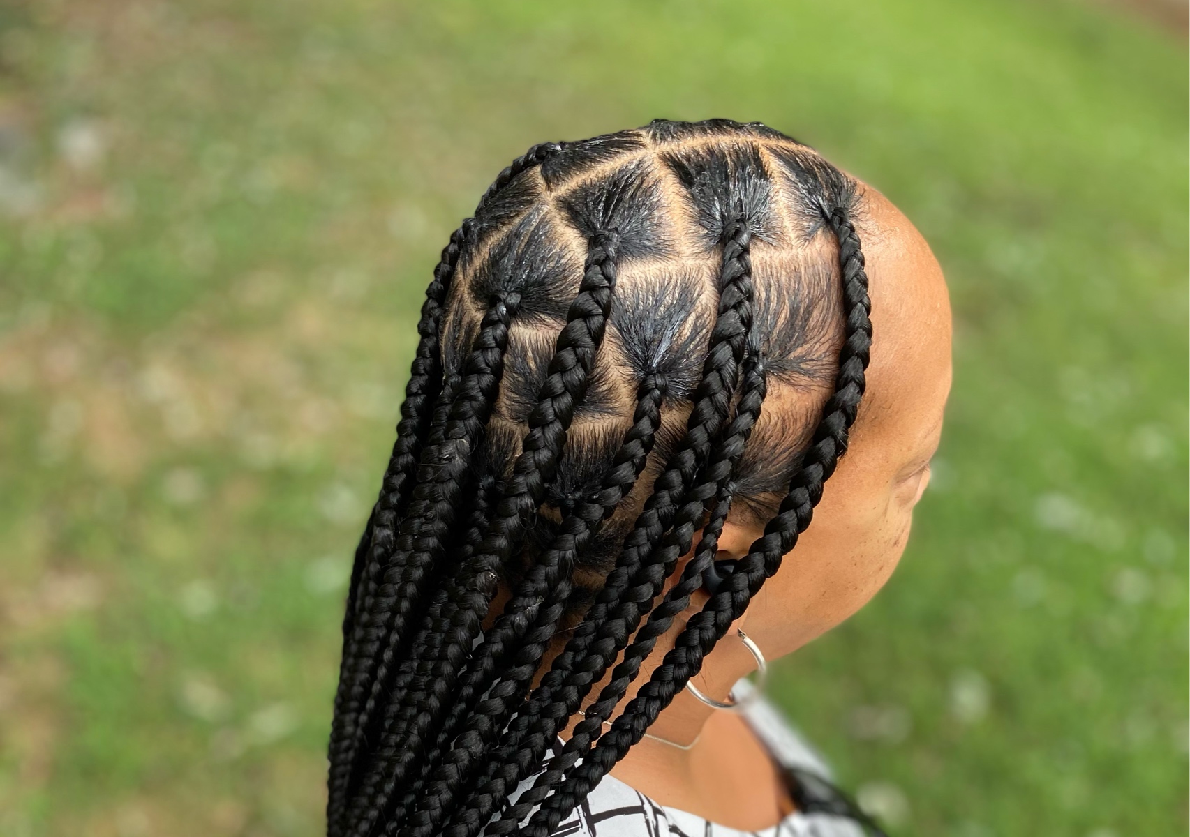 Jumbo Knotless Braids
