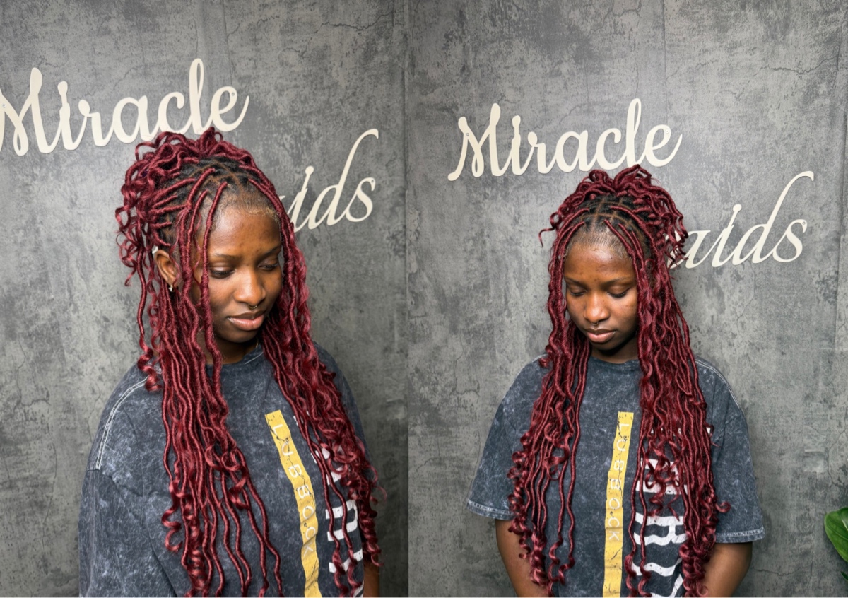 Soft locs/butterfly locs(hair included)