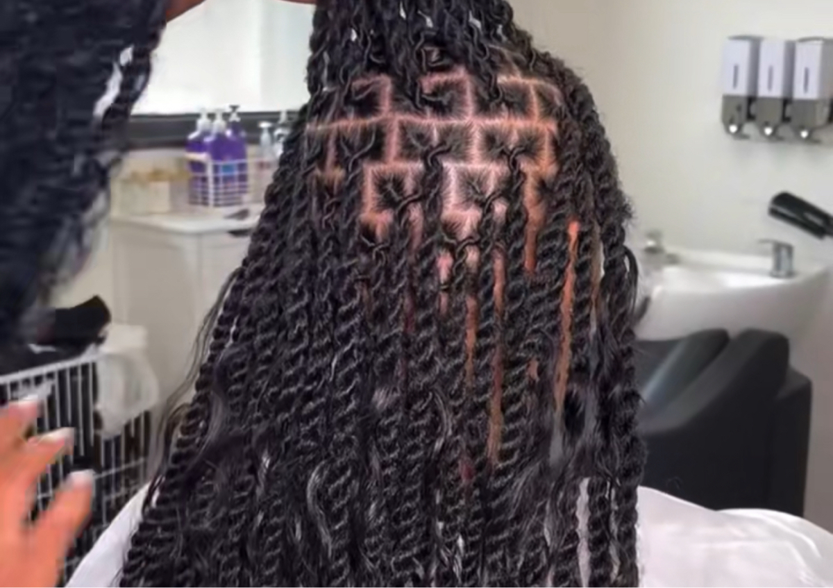 Invisible locs over locs (default:mid back length)