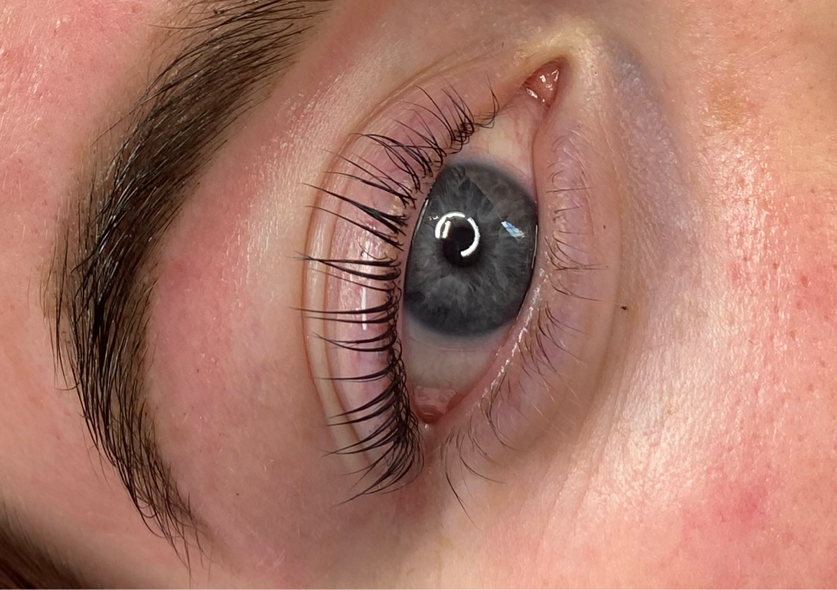 Lash lift (includes Tint)