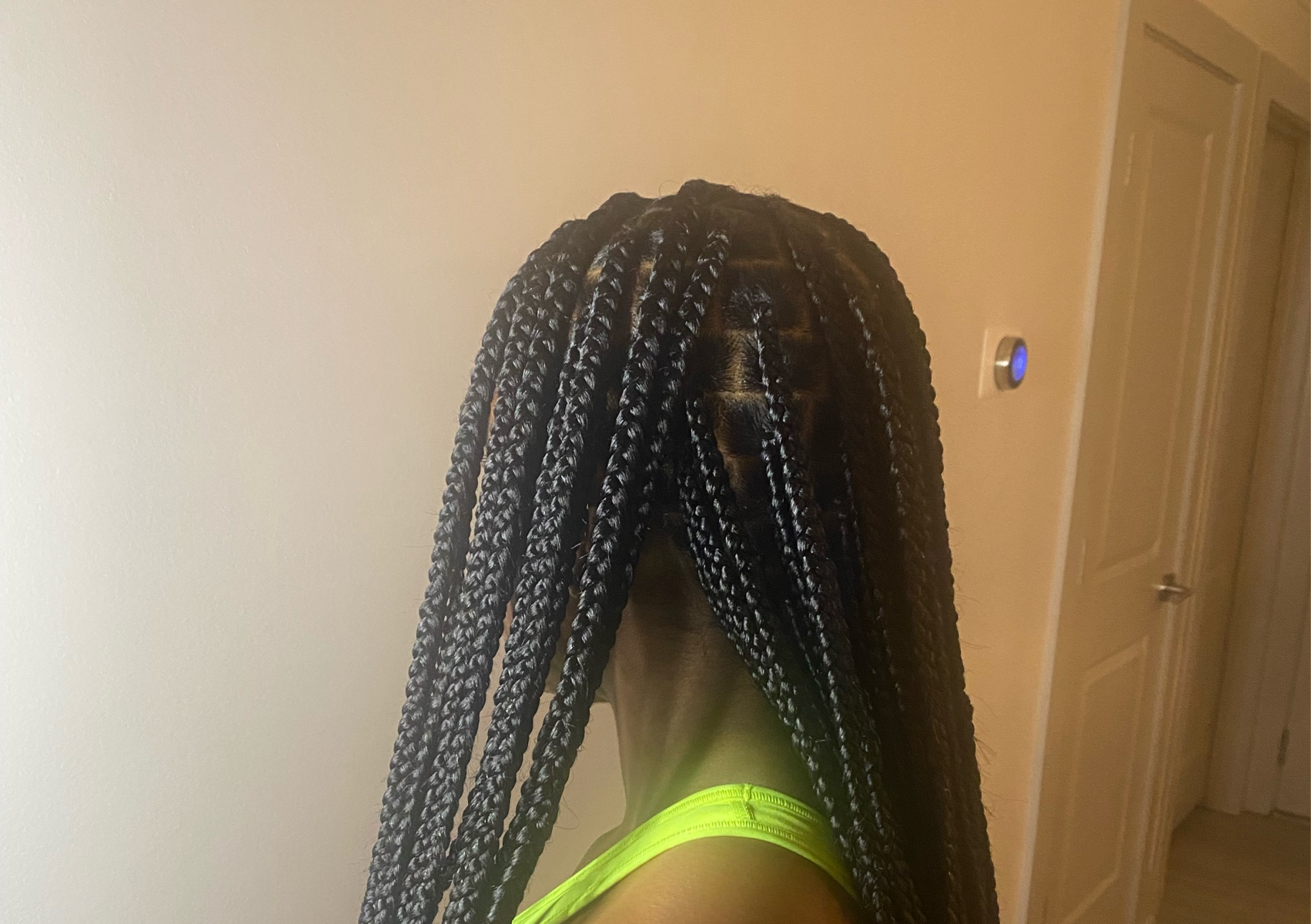 Medium knotless 