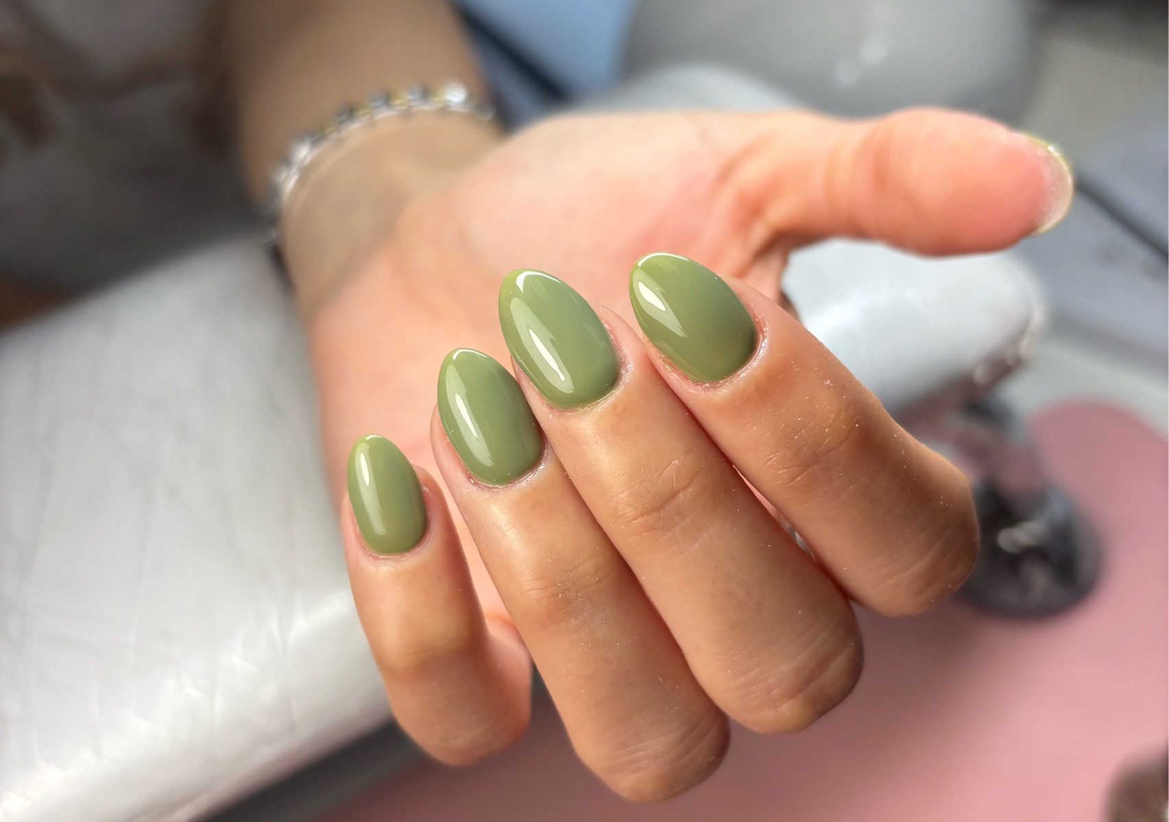 BIAB Manicure one colour/french ( With Alice - Nail Master)